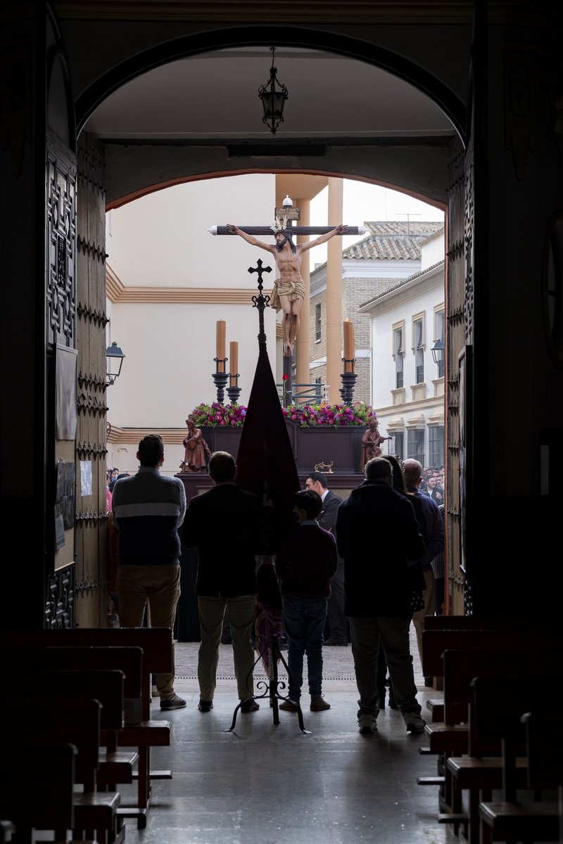 A una semana para llegar al corazón de esta bendita plaza nazarena y llevar el amor eterno del Señor a nuestros mayores.

Es DOMINGO DÍA DEL SEÑOR

A 1 Domingo.

#HermandaddeLaAgonía #palmadelrio #salidaprocesional #fotografiacofrade #domingo #19 #marzo #2023 
📷@josecorrales