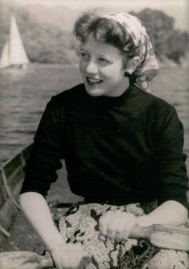 Angela Lawrence 💙 tweet media