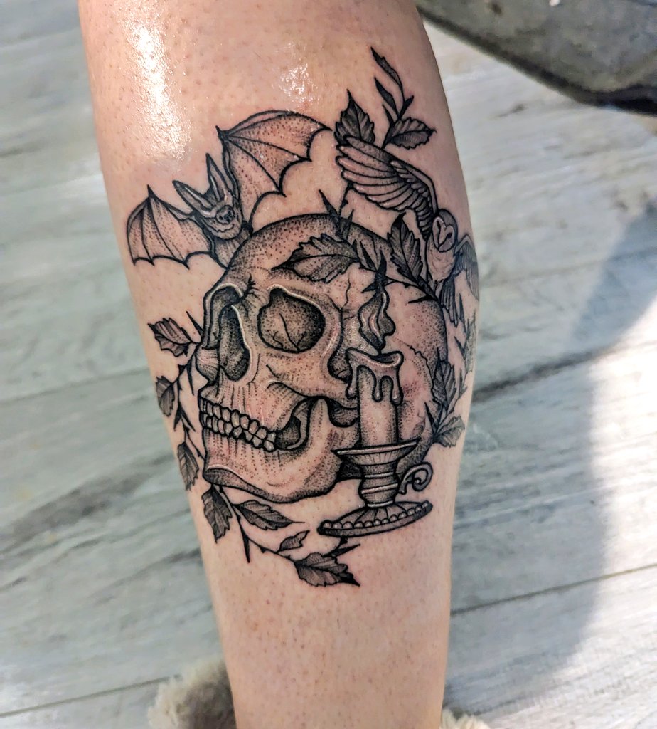 supersophz's tweet photo. NEW INK 💀🕯️🦇🦉#inkaddiction https://t.co/hO5CNNmBuz
