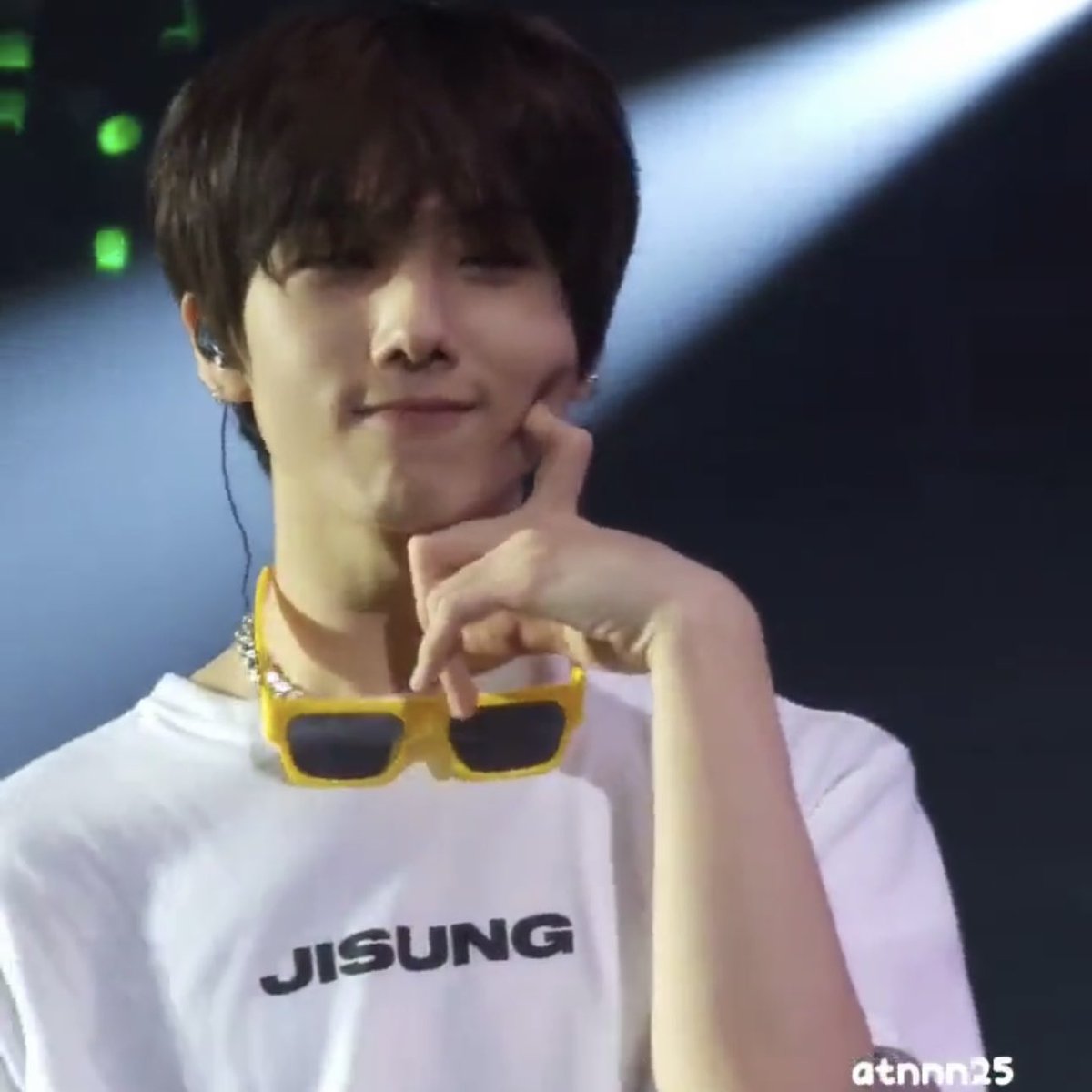 ไหน ใครน่ารักที่สุดในโลก ?? 

                                   ก้อต้องเป็นหนูสิคะ ˃̵͈̑ᴗ˂̵͈̑