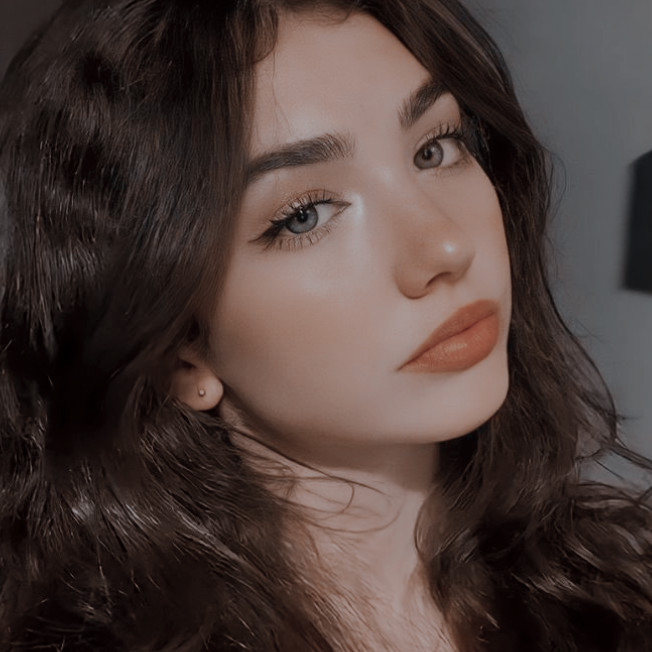 DIMITTISRPG_'s tweet photo. ᅟ
ᅟ ᅟ . . . ໑ Ficha de : 
                  @magli_li
ᅟᅟ  ᅟᅟ  ₍  ⌕ 𖥻DIMITTIS 

ᅟ ᅟ꒰  Nome : Magali 
     ᅟ꒰  Idade : 20
     ᅟ꒰  Pronome : ela/dela
     ᅟ꒰  Raça : Ninfa
     ᅟ꒰  Classe : Alquimistas
     ᅟ꒰  Reino : Florestis
ᅟ ᅟ https://t.co/Y5kme6bxdT