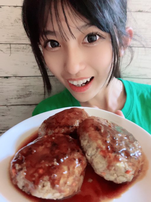 Twitterのコスプレ画像10