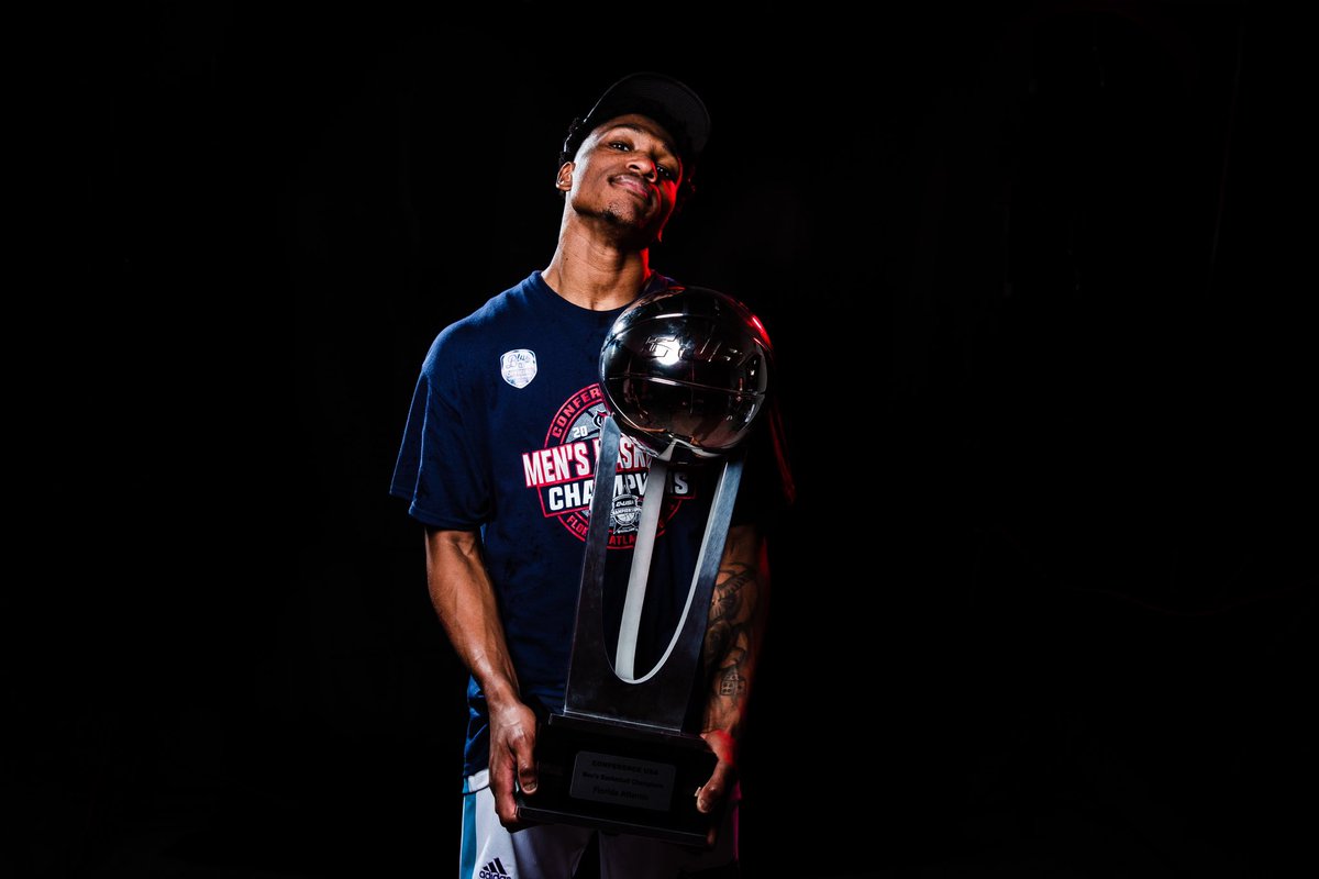__bloading__'s tweet photo. I’m the diamond in the dirt that ain’t been found 🥶🐐 #4x💍  #loading⏳ #LLMAL💔 #LLA💔 https://t.co/w4JVt2LklS