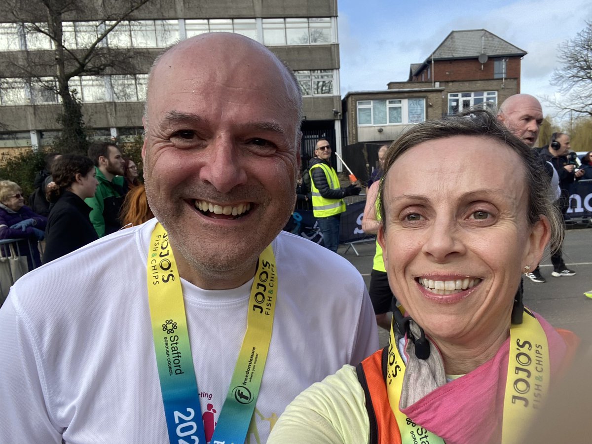 rladams6's tweet photo. @StaffordHalf today, my third half in 4 weeks: from Rhyl to Paris and back to the county town. Finish time consistent irrespective of venue! Great to chat today with @UHNM_NHS Medical Director running for @UHNMCharity #keelerunningclub https://t.co/bYqw9s1U0P