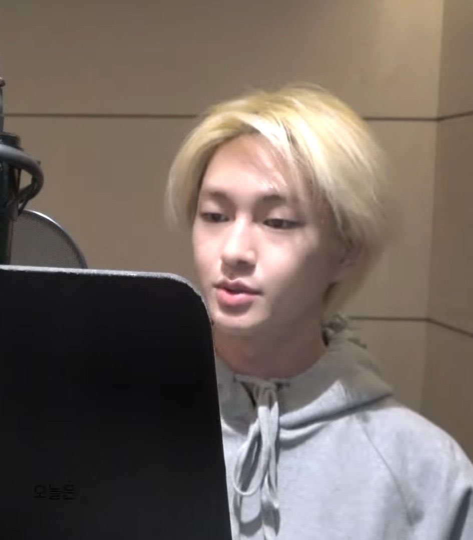 lovelydub1214's tweet photo. 울 초동 10만 가수 ㅠㅠㅠ 축하해!! https://t.co/s6LNhl3XoO