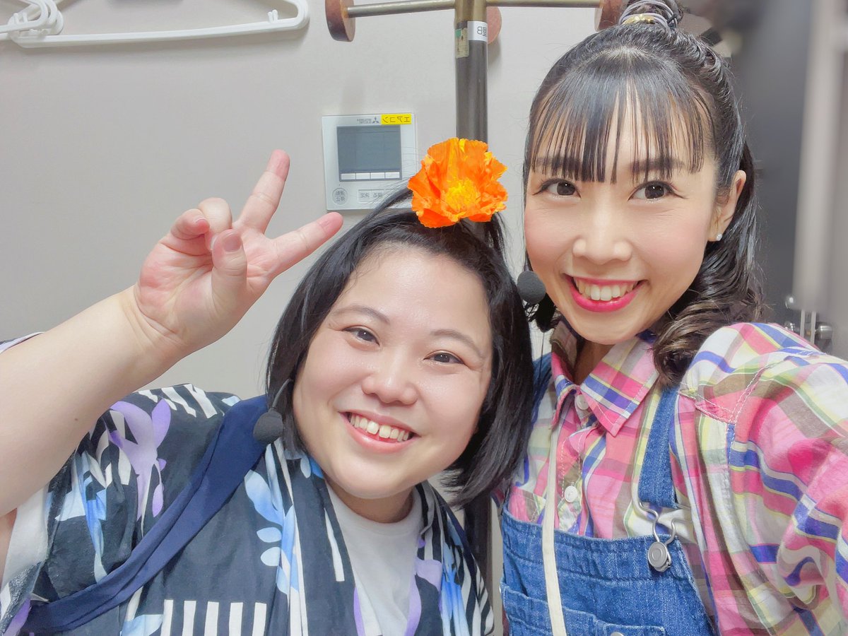 pom712's tweet photo. #遊び箱  vol.11
ご来場ありがとうございました✨️
お客様の沢山の温かい拍手と歓声に、
涙が出るほど感動しました😭
大好きな信江さんと、
魅力的なダンサーの方々と、
何よりご来場いただいたお客様と、
みんなで最高の時間を創れた2日間
忘れません🫶🏻💗
楽しい時間をありがとうございました❣️ https://t.co/TVh3EZeEWe