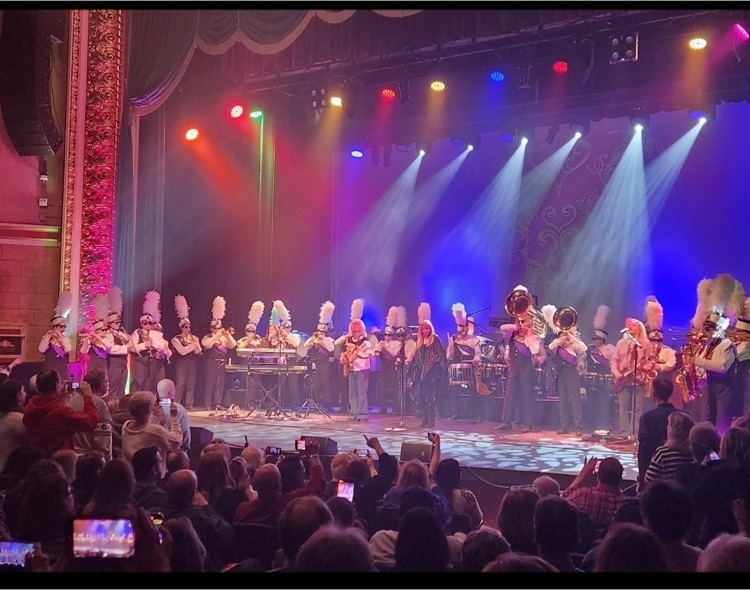 The BMR Marching Band performed at Stadium Theater Friday night with the Premier Fleetwood Mac cover band Tusk. The students performed on stage with the band for the last 2 songs. Way to go, BMR! So impressive! 💜💛