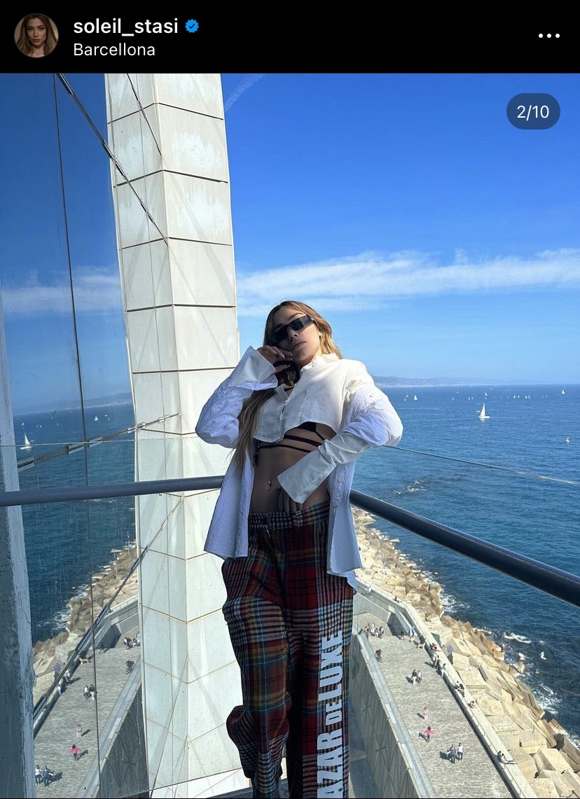 gfvip6live's tweet photo. buona domenica a te Soleil #solearmy https://t.co/6X53Z2TyJU