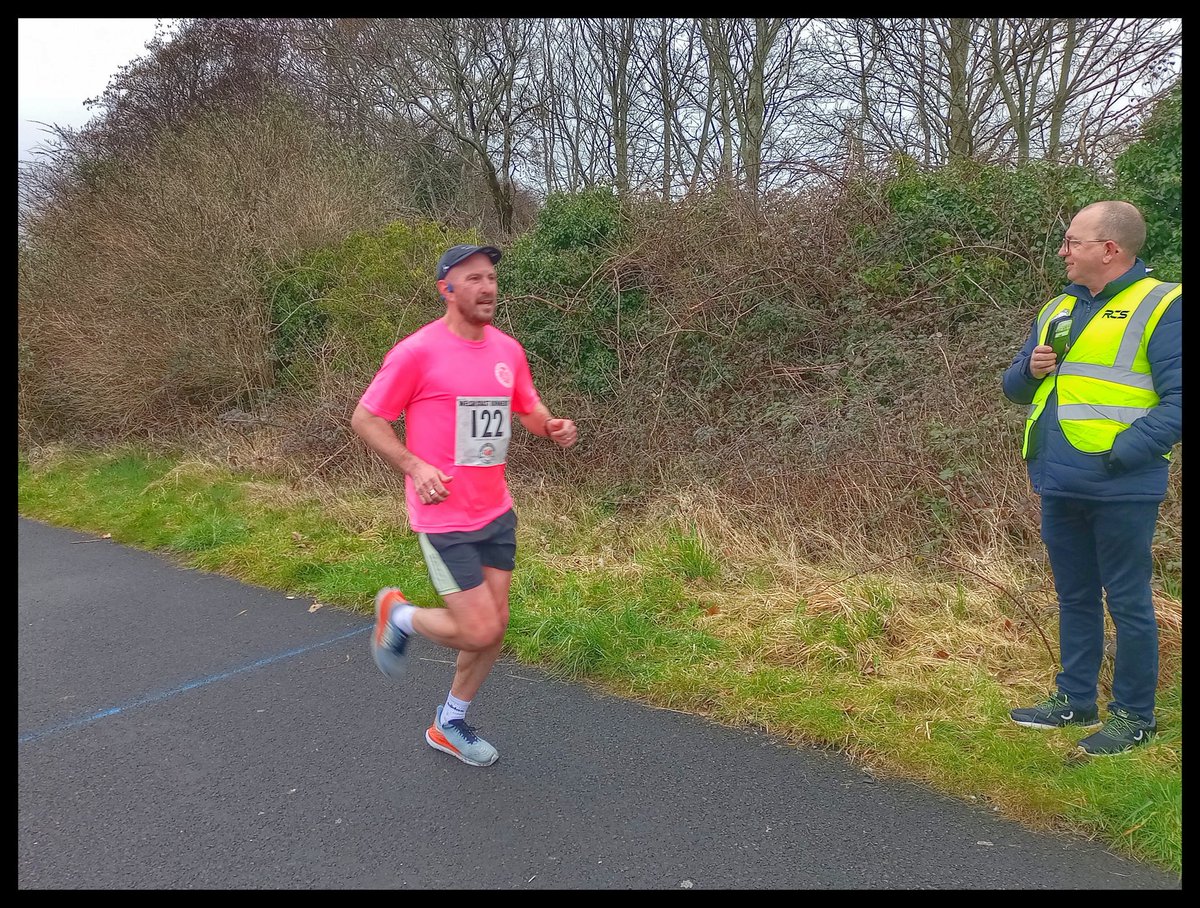 BruceMorgan12's tweet photo. @runningpunks  Jimmy finishing in 1st pace at West Coast runners 10 mile race this morning. https://t.co/q2pq0x21Bd