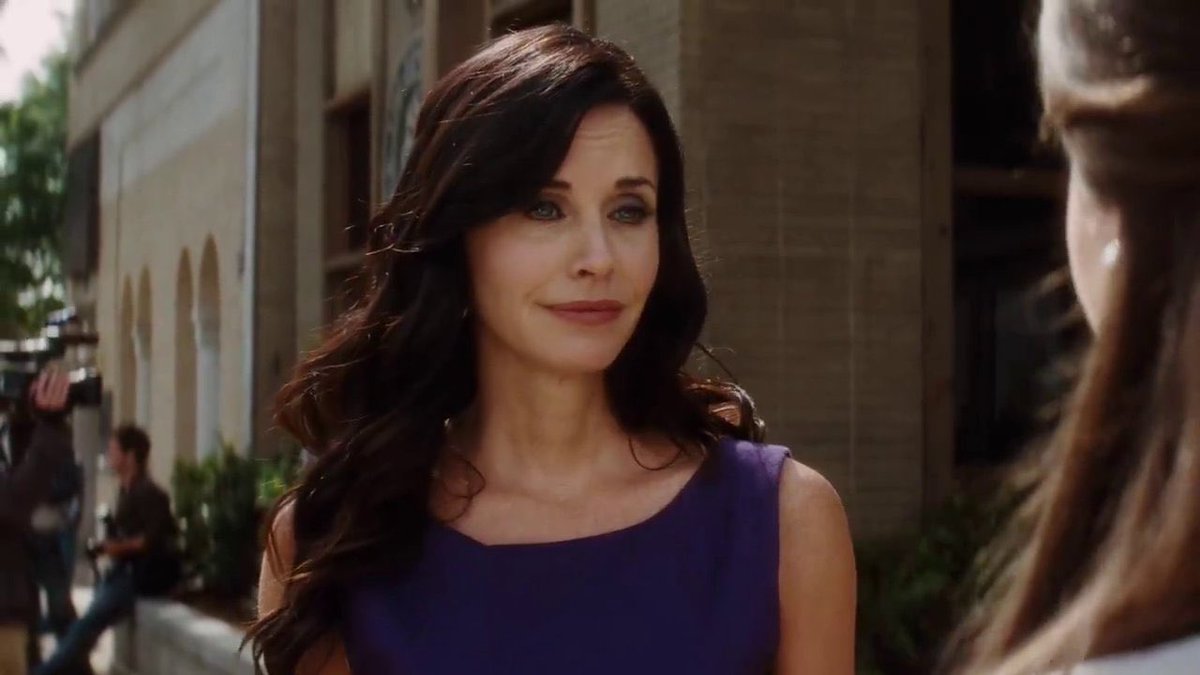emilyminogue_'s tweet photo. nobody else could never play gale weathers like she did https://t.co/ZiSHe7hD7E