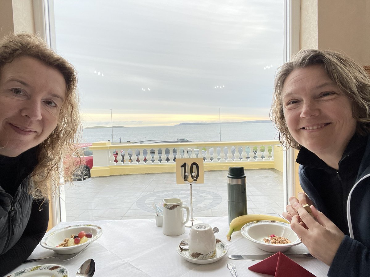 NTIF_AB's tweet image. Northern Ireland ✅
Giant’s Causeway ✅
Local beer tasting ✅
Bushmills Distillery ✅

@BushmillsGlobal @RopeBridgeBar @GiantsCauseway1 @amclind @ceciliaenback #GALADublin2023