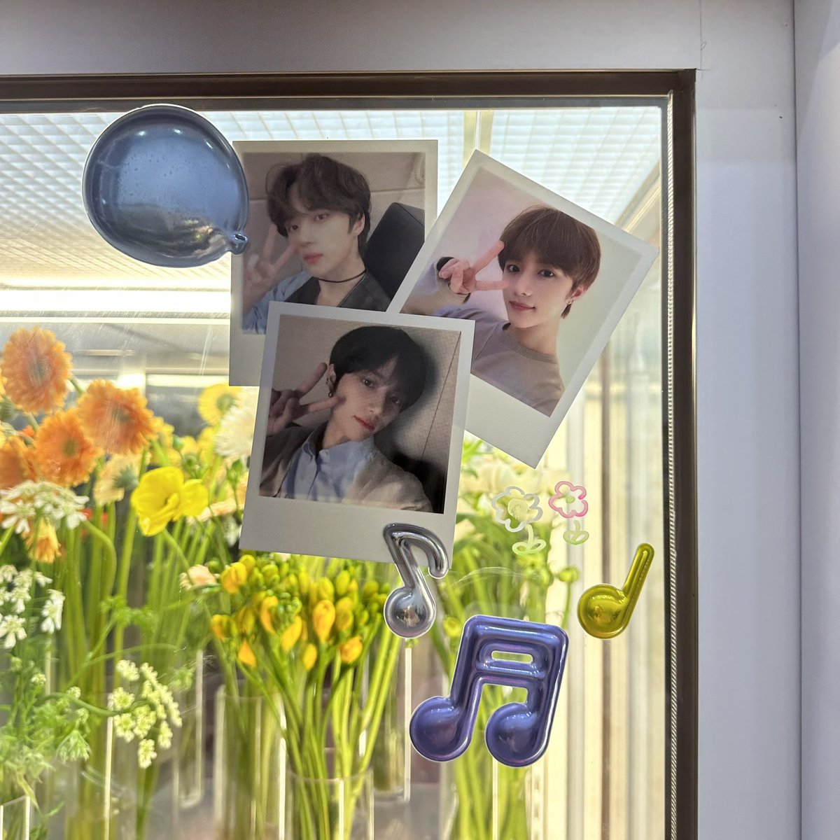 txt_to_txt's tweet photo. 주리플라워 🧸

오늘의 첫번째 목적지 !!
선착 들어가서 키링도 받게 됐는데 너무 귀여워서 받자마자 울고 싶어졌어요 🥹🥹 

예쁜 이벤트 너무너무 감사드리고 고생 많으셨어용 🫶🏻🌸

#봄을물어온강아지
#Spring_puppy https://t.co/8Jb8x29Q6Z