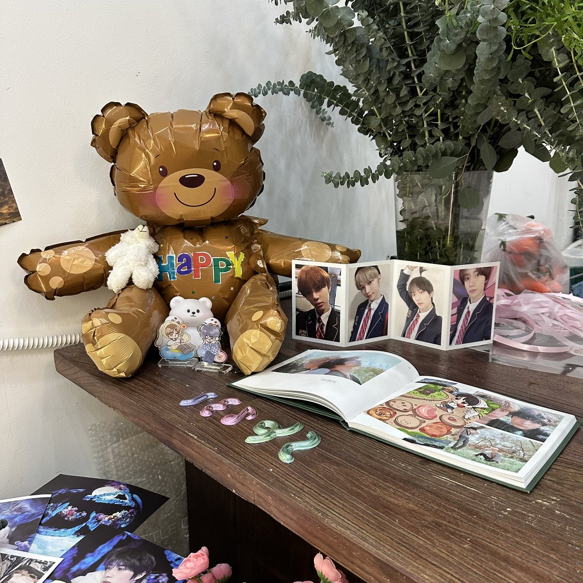 txt_to_txt's tweet photo. 주리플라워 🧸

오늘의 첫번째 목적지 !!
선착 들어가서 키링도 받게 됐는데 너무 귀여워서 받자마자 울고 싶어졌어요 🥹🥹 

예쁜 이벤트 너무너무 감사드리고 고생 많으셨어용 🫶🏻🌸

#봄을물어온강아지
#Spring_puppy https://t.co/8Jb8x29Q6Z