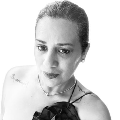 keniacamach's tweet photo. #NewProfilePic https://t.co/IT7Y0fC56g
