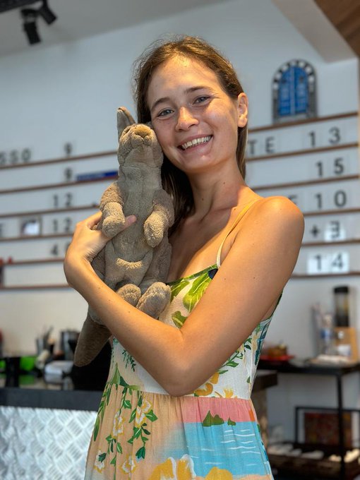 A happy baby with a kangaroo🤩 https://t.co/SVrnN5Tslb<a href="/tag/love"class="tags"><span>#love</span></a><a href="/tag/smile"class="tags"><span>#smile</span></a><a href="/tag/cute"class="tags"><span>#cute</span></a><a href="/tag/girl"class="tags"><span>#girl</span></a><a href="/tag/hair"class="tags"><span>#hair</span></a><a href="/tag/brasil"class="tags"><span>#brasil</span></a><a href="/tag/cutegirl"class="tags"><span>#cutegirl</span></a>