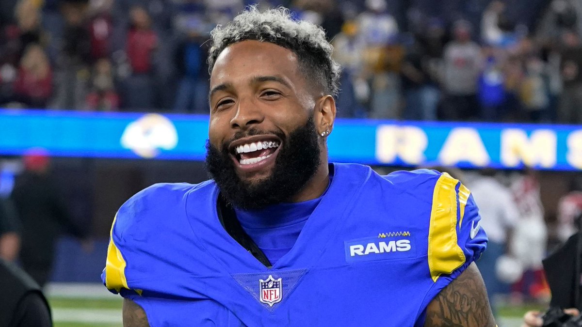 NFL_DovKleiman's tweet photo. Update: Free-agent WR Odell Beckham is seeking a $20 million a year contract, per Mike Florio.

Odell, who went unsigned the entire 2022 season, recently had a workout in Arizona in front of 13 NFL teams. https://t.co/Tw3aIefa5V