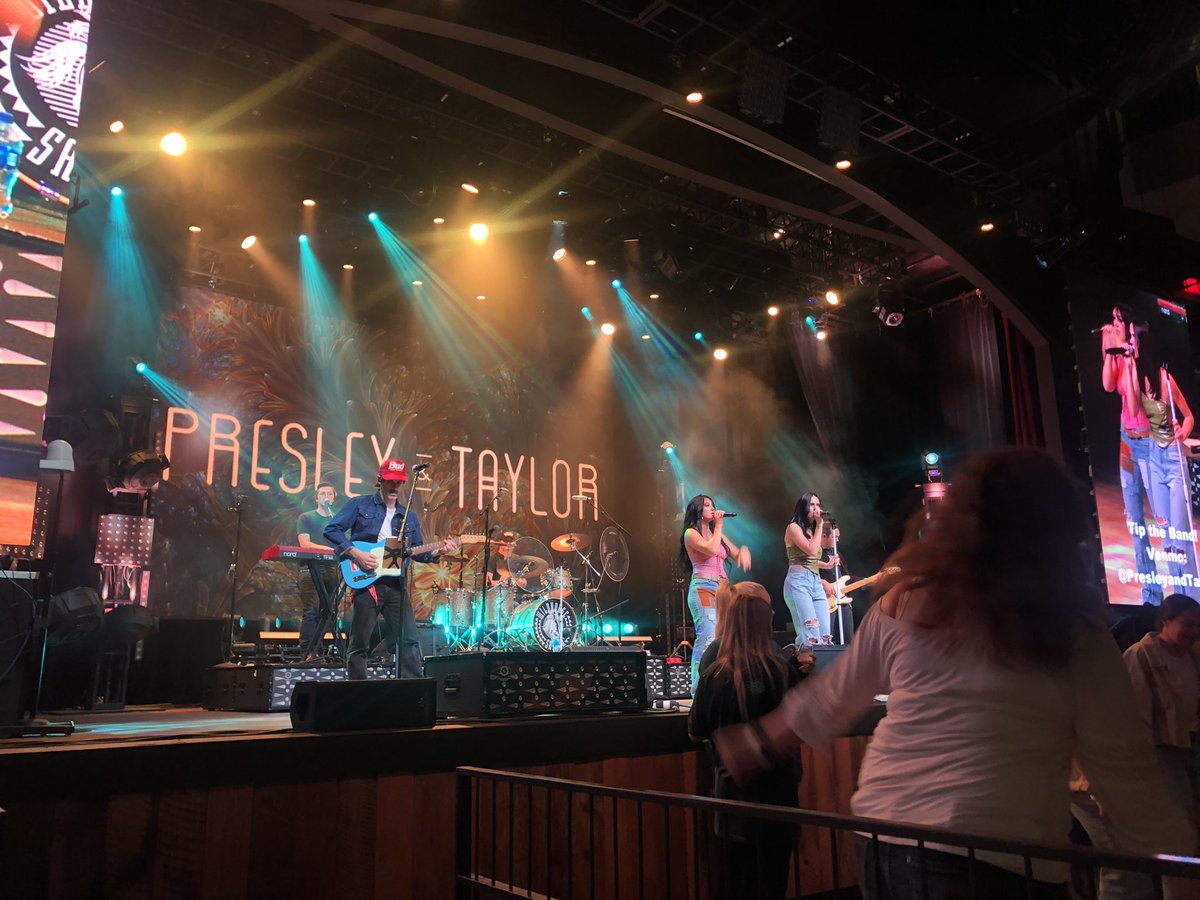<a href="/iHeartCountry/">iHeartCountry</a> These gals rocked it at the Wildhorse last night!