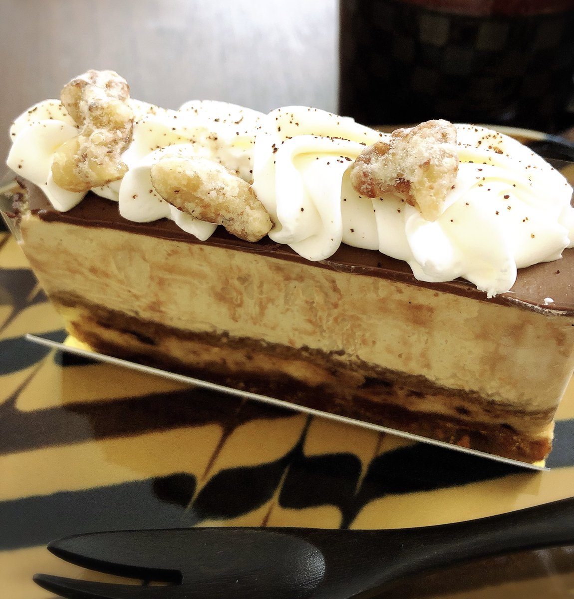 maki_co__'s tweet photo. 侍ジャパン全勝すごい！
私は今日は大事な発表が終わって、本当にほっとしたーー！
大好きなパティスリー志粋のケーキを食べました⸜︎❤︎︎⸝ https://t.co/Gt6qhTPHIB