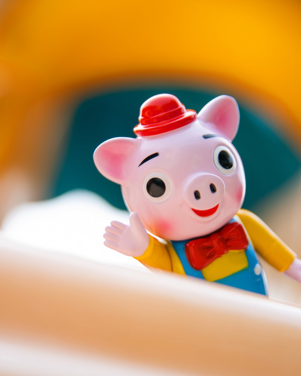 PointlessIsland's tweet photo. Pointless Island Piggy Brothers (Pinky and Perky colorway)
Color inspired by the children's show "Pinky and Perky" on BBC TV in 1957. 

Available at @ToyUndergroundS
https://t.co/zeW2k6yoGU

#無謂島 #sofubi #ソフビ #玩具 #doll #豚 #pig #piggy #piglet #小豬 #puppet #PinkyandPerky https://t.co/Gn2tn5q17r