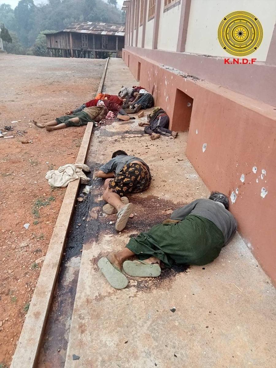 bloggernpl's tweet photo. On Mar 11, the junta struck NamNin village in Shan State with artillery and air strikes, raided the village, killed 20 civilians, including 3 monks.
#Myanmar #WhatsHappeningInMyanmar https://t.co/PKiAOrK7rN
