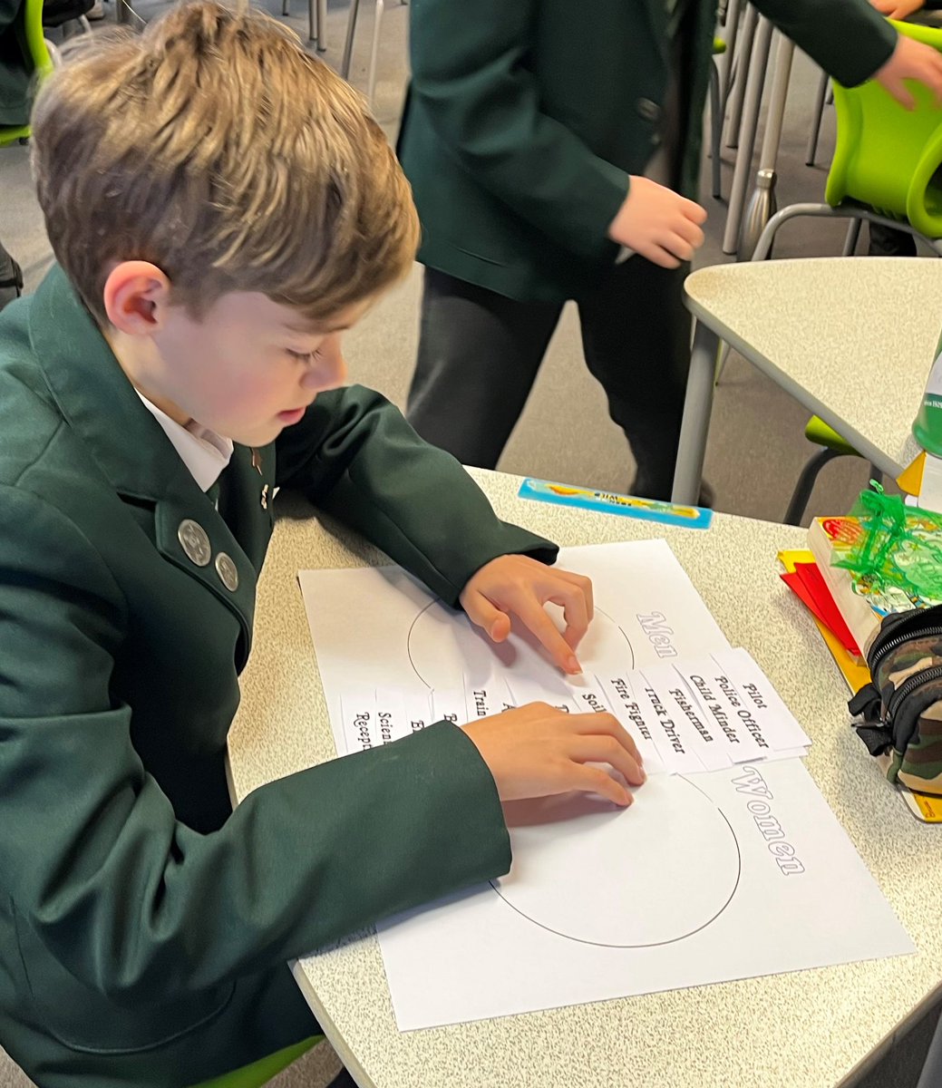 Sarah Rae ✨ Illustrator tweet media