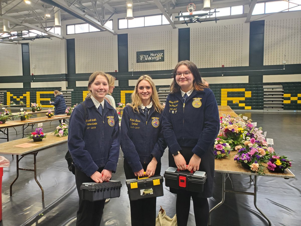 Jesse096230's tweet photo. Congratulations to the Phillipsburg FFA Floral Design CDE team for placing 1st out of 14 teams! I am so proud of Abbey Portillo, Mackenzie Hayes, Lily Snyder, and Eve Kirk! Way to go!! ๐ผ๐ท๐บ๐ป
#teachag #njffa #floriculture #floraldesign #reallifeskills #preparingstudents https://t.co/SRYwZ9DMNv