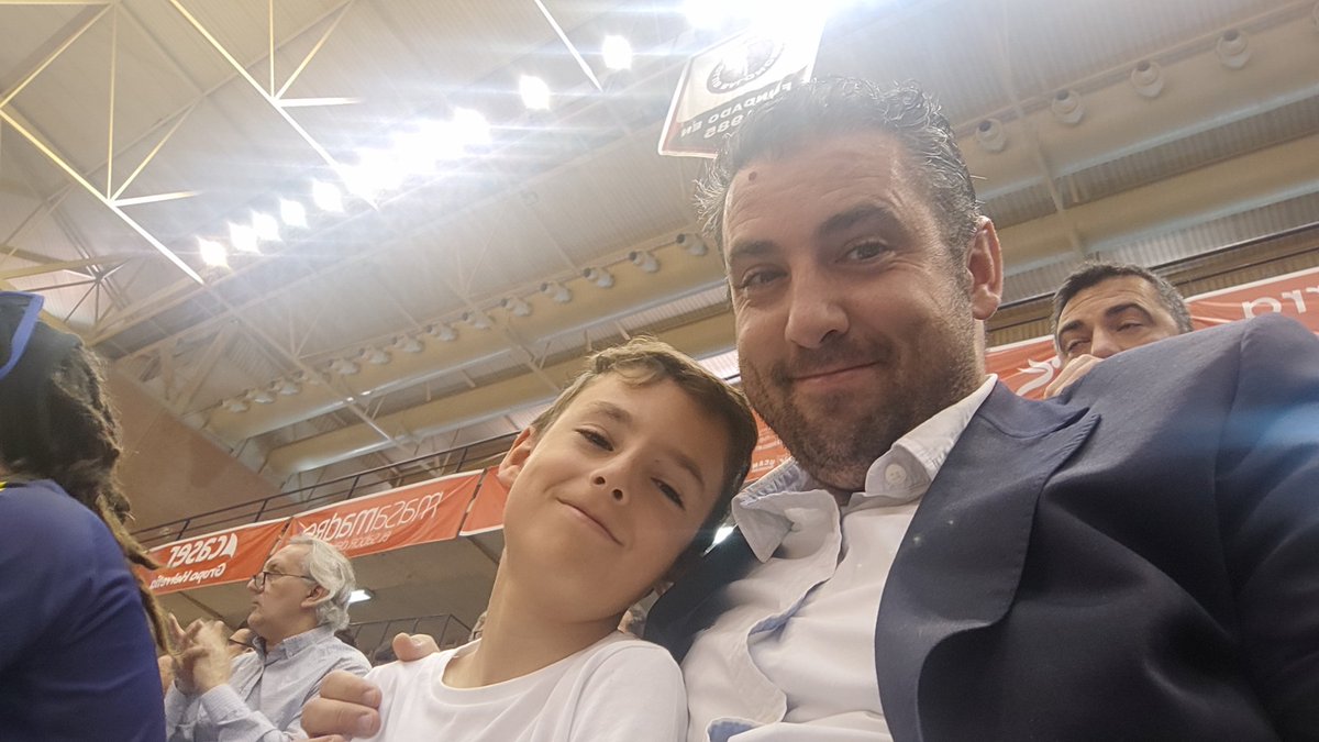 Día grande con VICTORIA con mayúsculas. Tomamos oxígeno para crecer en el tramo final! Queda mucho!  Vamos <a href="/UCAMMurcia/">UCAM Murcia</a>