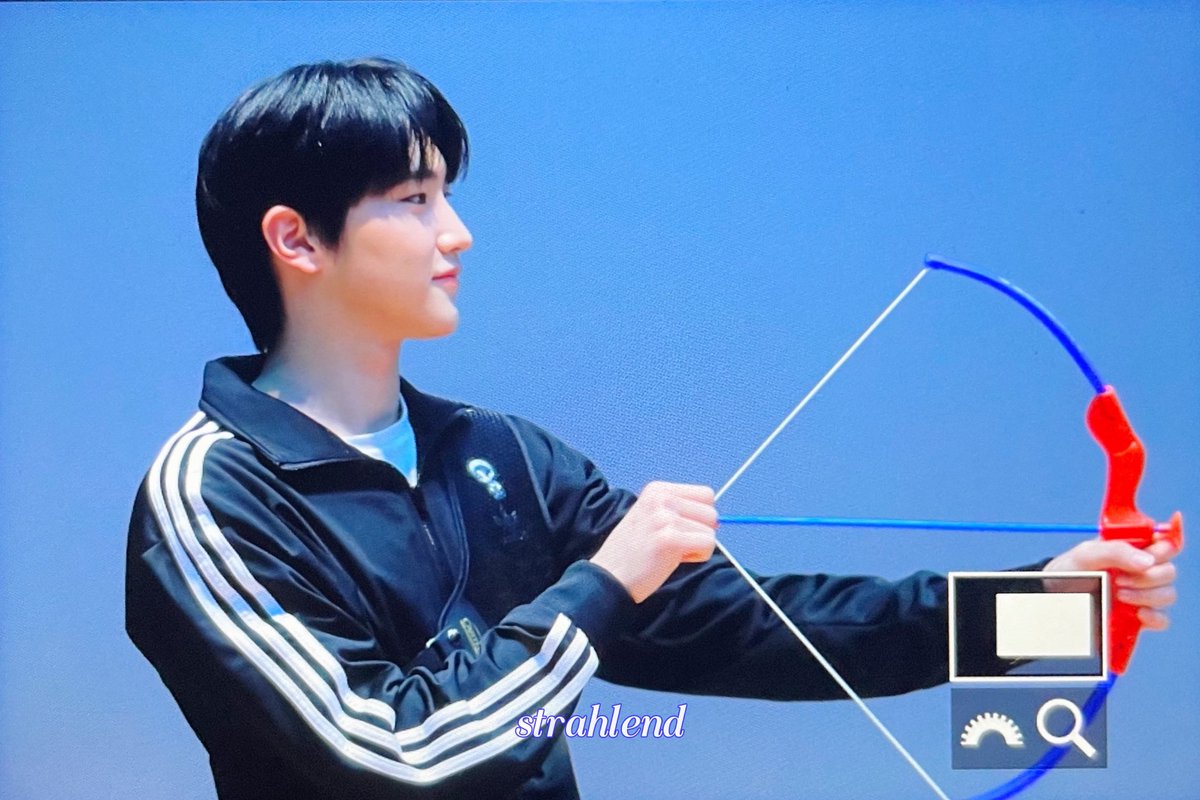 strahlend_th's tweet photo. 230312 날 쏘고 가라

#TNX #최태훈 #태훈 #TAEHUN https://t.co/mrmborxD8s