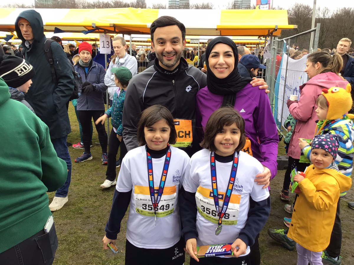 BSNJSL's tweet photo. And a few more from the 1km! #runbsnrun @CPCLoopDenHaag https://t.co/TBfll3JwyY