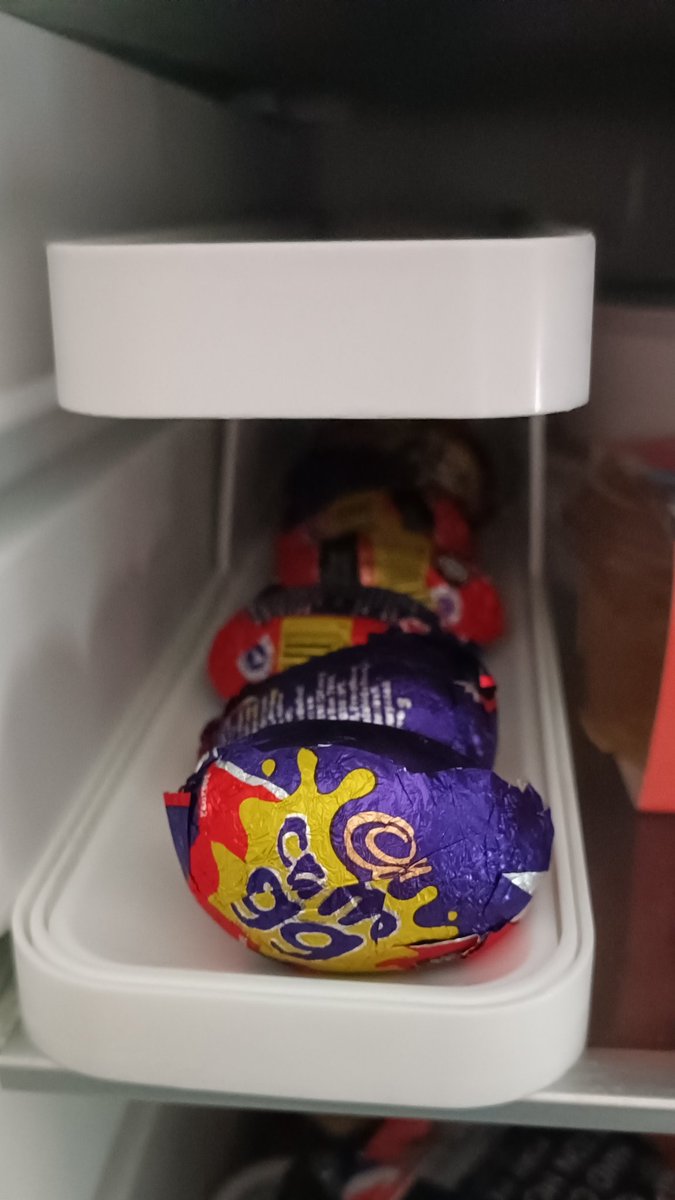 Seeing as we can't get any regular eggs, we had to fill our dispenser with these!
#noeggs #cremeeggs #cadbury