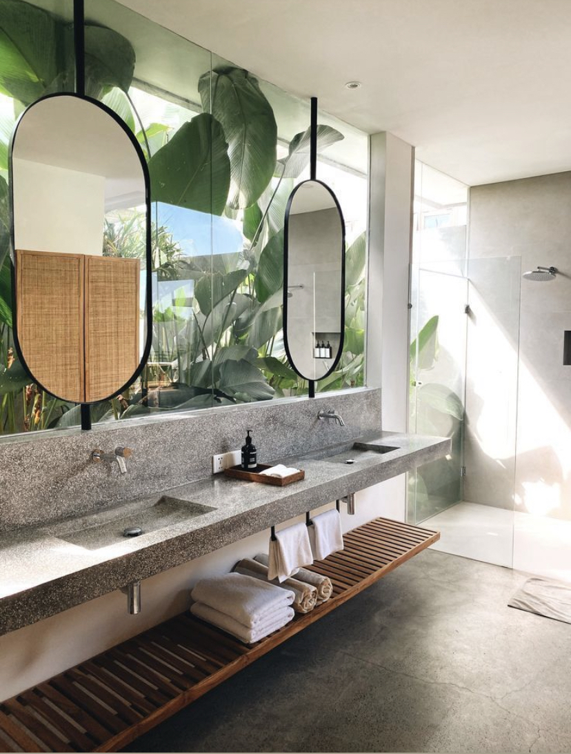 rattanng's tweet image. With a bathroom decor like this, I don’t see how I’d ever leave 🥲

#interiordecor #decordesign #design