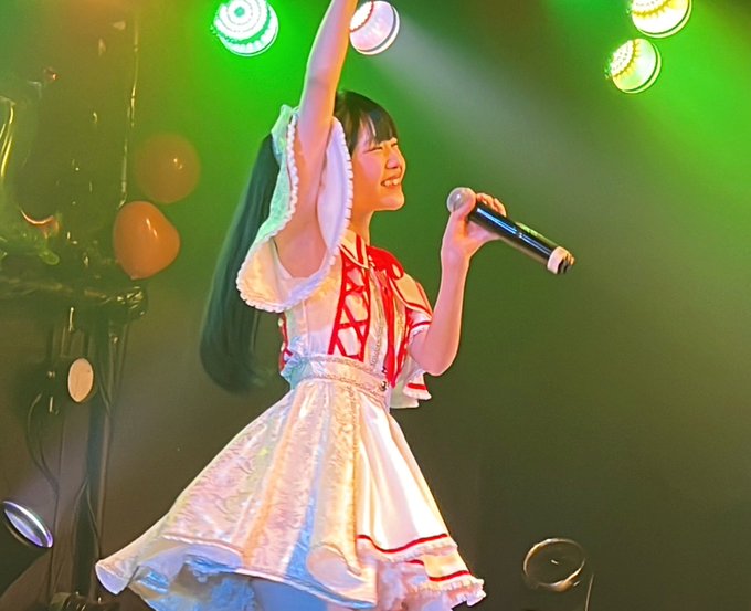 Twitterのコスプレ画像11