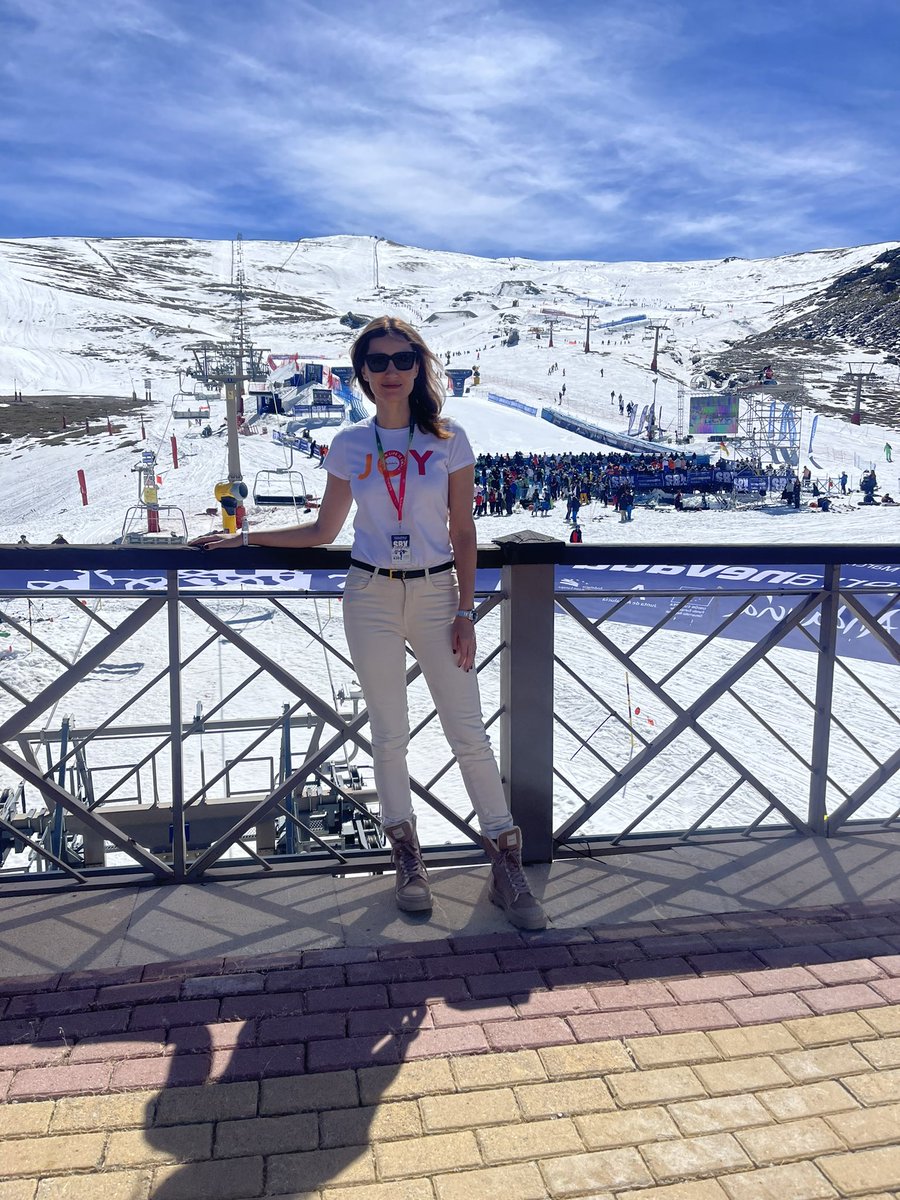 Monica de Tomas (@monicadetomas) on Twitter photo Y acaba la 2 Copa del Mundo de Snowboard 🏂 Cross Maravilloso fin de semana con tiempo y ambiente increíble!
Enhorabuena y gracias <a href="/websierranevada/">Sierra Nevada</a> <a href="/viveandalucia/">Vive Andalucía</a> <a href="/TurismoAND/">Consejería de Turismo y Andalucía Exterior</a> por contad conmigo!
#SierraNevada #ViveSierraNevada #SierraNevada2023 #sbxworldcup
#ViveAndalucia Y acaba la 2 Copa del Mundo de Snowboard 🏂 Cross Maravilloso fin de semana con tiempo y ambiente increíble!
Enhorabuena y gracias <a href="/websierranevada/">Sierra Nevada</a> <a href="/viveandalucia/">Vive Andalucía</a> <a href="/TurismoAND/">Consejería de Turismo y Andalucía Exterior</a> por contad conmigo!
#SierraNevada #ViveSierraNevada #SierraNevada2023 #sbxworldcup
#ViveAndalucia