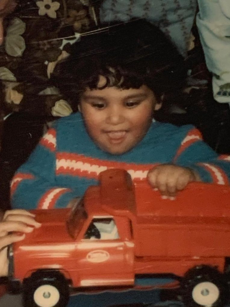 luvmusiconline's tweet image. The simplicity of life back then ...a young Luv with his cool Red Truck !! I still faint memories of that! 

Quote Somerimes you have to stop, and remind yourself how magical &amp;amp; blessed life truly is ...

Info@luvmusic.ca
luvmusic.ca

#1LUVALWAYS❤️🙏🎶🔥