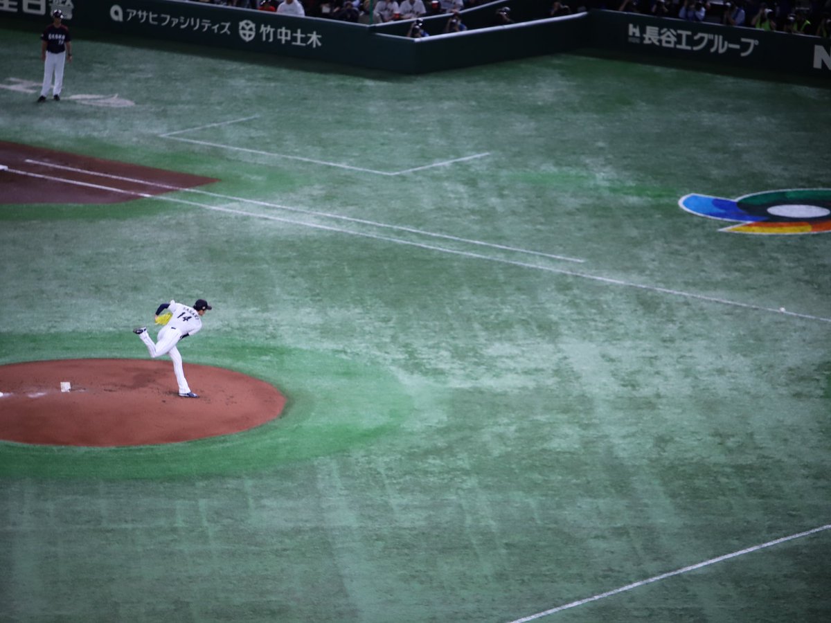 14zucchi2's tweet photo. 20230311 TOKYO DOME

しなやか

ボールがミットに入る音がたまらない⚾️

#WBC #WBCチェコ戦 
#侍JAPAN 
#佐々木朗希　#千葉ロッテマリーンズ
#パノラマ席 https://t.co/pBI9npgnrG