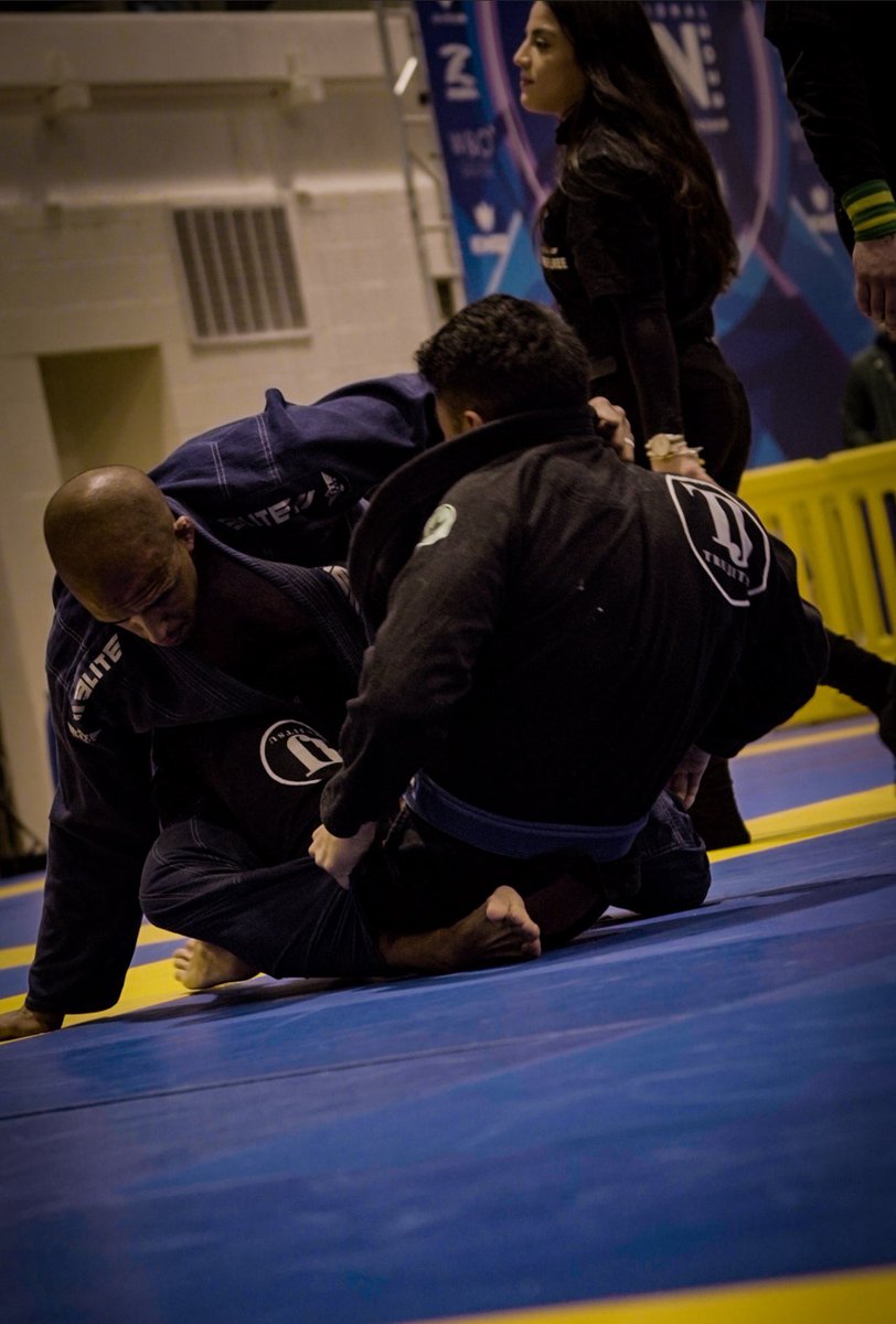 CoachCsanders7's tweet photo. Blue belt and @ibjjf debut. 3 fights. 3 wins. Nice little kimura finish in the finals.

Back to training🥷🏽🏁 https://t.co/fTuhsi7jge