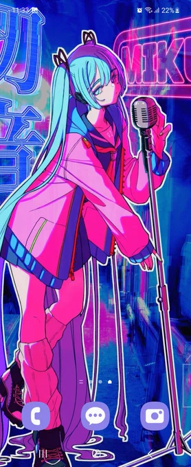 ホーム画面とロック画面がミクちゃんでおそろいになった…  