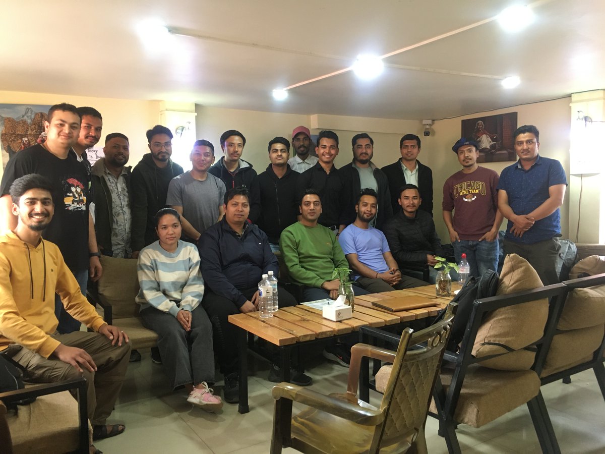 maneshtimilsina's tweet photo. Upwork Talent Huddle - Kathmandu (12 March 2023). Thank you fellow Upwork Freelancers for your enthusiastic participation and making the event a huge success.
#upwork #upworkhuddle #upworkfreelancing #freelancing #meetup https://t.co/PaNo0pXYDE
