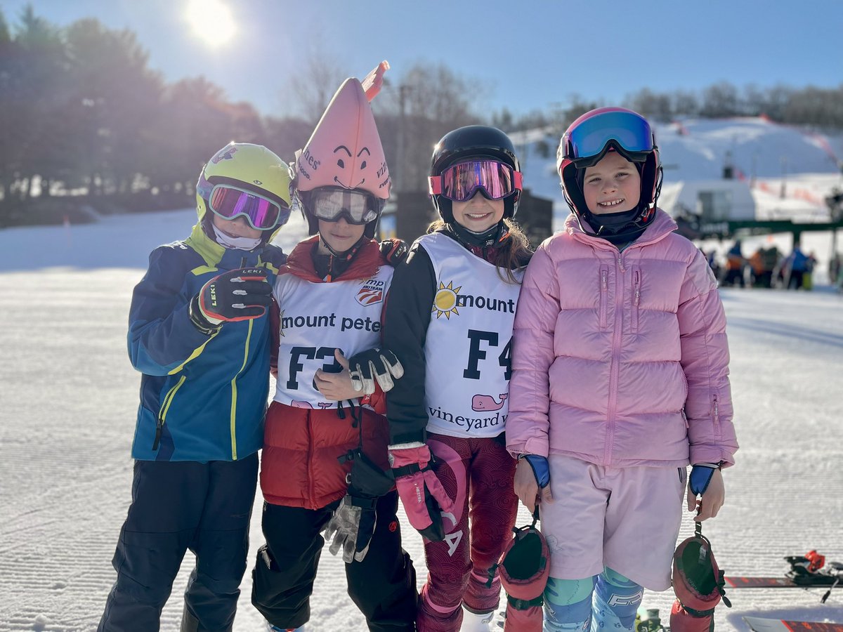 mountpeter's tweet image. Reminder our  @vineyardvines sponsored race today includes a post-race DJ and discounted merchandise from 11a-2p! #mountpeter #vineyardvines #mountpetermemories #skiing #snowboarding #tubing #iskiny #ilovemyjob
