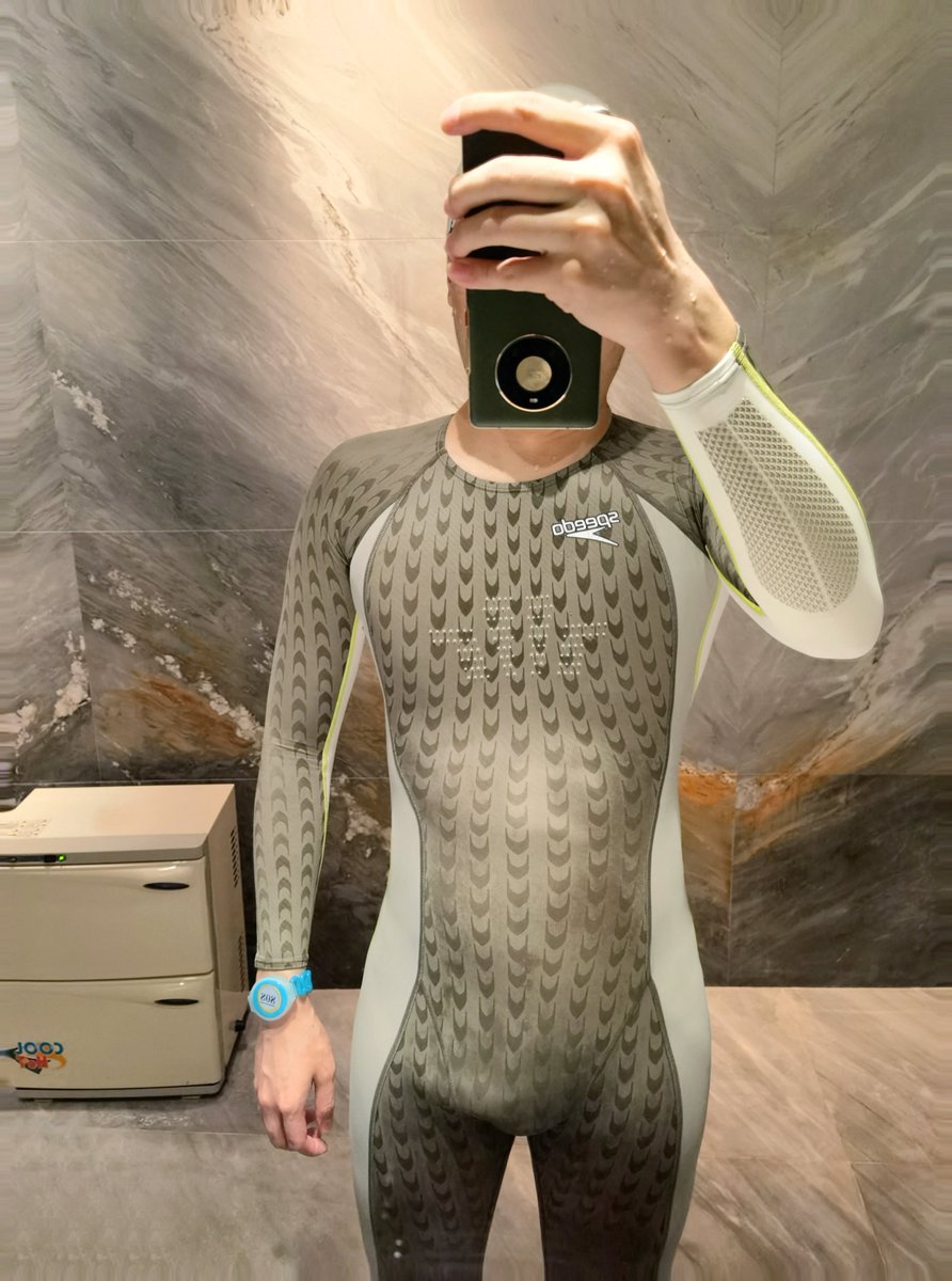 My favorite fullbody swimsuit. pic of after swimming #競泳水着 #スピード #ファーストスキン #Speedo #Fastskin #Fullbody #Techsuit