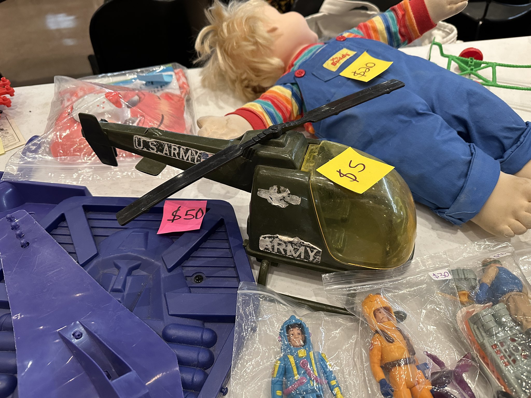 ☘️PG_toys☘️ on Twitter "I took this pic today at the St. Louis ToyMan