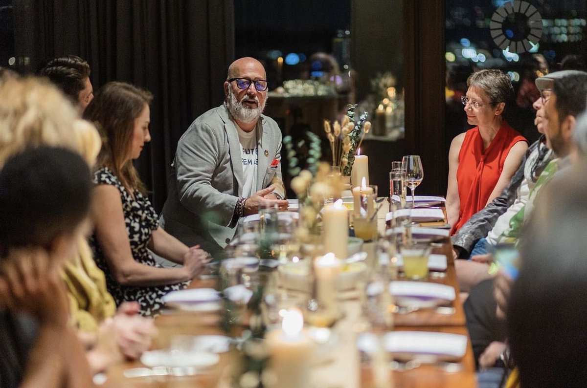 DanaVettel's tweet photo. Great 1st days at #SXSW! #GoalsHouse dinner talking SDGs w/ @andrewzimmern &amp; @paulnewnham, keynote from @WCKitchen’s @chefjoseandres + panels on food systems, storytelling, &amp; innovation! Excited to rep @ifad at @foodtank #AllThingsFood today &amp; @devex food camera action! tomorrow! https://t.co/RCE4cJlobM
