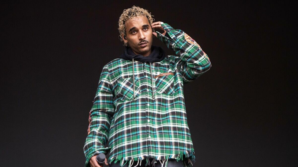 CerfiaFR's tweet image. 🇫🇷🎤 FLASH I Le rappeur #Laylow n’avait consommé aucune #drogue lors de son excès de vitesse. Il s’agissait d’un 1er test « défaillant », balayé lors du second test. 

👉 Le rappeur a été libéré et va poursuivre en justice les médias ayant propagé ces fausses informations.