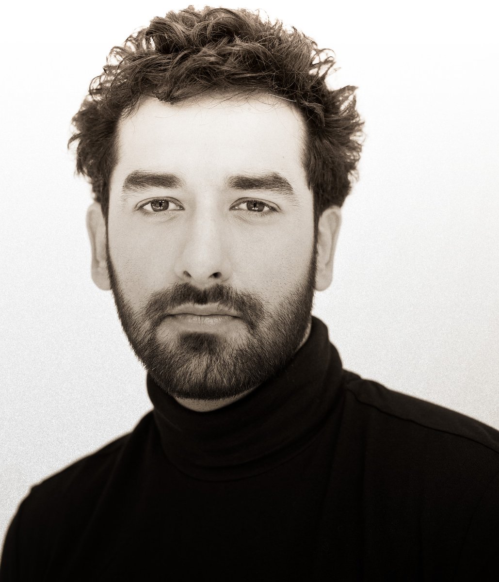 Ridzupie's tweet image. Aisa dekha nehi khoobsurat koi 🧿🤍

#VishalVashishtha