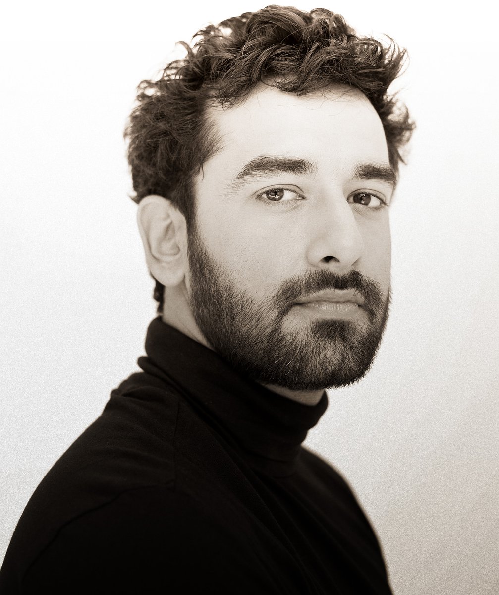 Ridzupie's tweet image. Aisa dekha nehi khoobsurat koi 🧿🤍

#VishalVashishtha