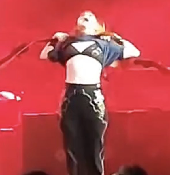 YELYAHRIOTT's tweet photo. just entirely unhinged https://t.co/UT0K7UX50P