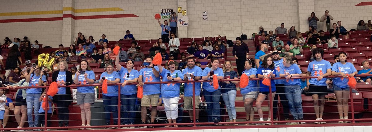 JennineZZ's tweet photo. What an amazing day! This @CowboysKres #ComalFLL team brought their all to the first-ever FLL Texas State Championship! And a huge shout-out to the parents who supported this journey. Teamwork & Fun we’re definitely the themes of the day! @cisdnews @SKinginComal @DrChapmanCISD https://t.co/yZEnAWsVeQ
