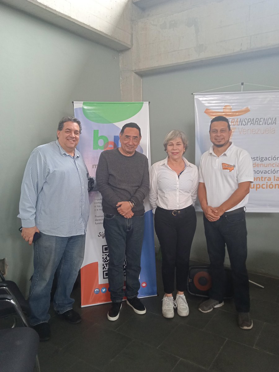 migonzalezm's tweet photo. Baruta: ayer estuvimos en el taller de Gobierno Abierto y Participación Ciudadana auspiciado por el @IEP_FerminToro @BarutaEnMov el @concejo_baruta @NoMasGuiso y la colaboración de @CaracasPlural en el taller participaron líderes sociales y comunitarios. Formando ciudadanía! https://t.co/xVk1bPptxz