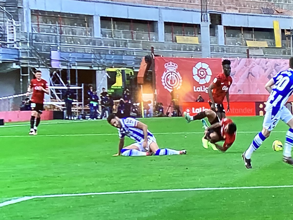 EdwinSmolders tweet media