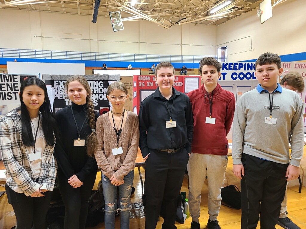 stconstance2019's tweet photo. Congratulations to our 7th and 8th graders who represented SCS at the IJAS Regional Science Fair at Northeastern University.  Thank you Ms DalSanto! @ChiCathSchools @bigshoulderschi https://t.co/38nhC95TaW